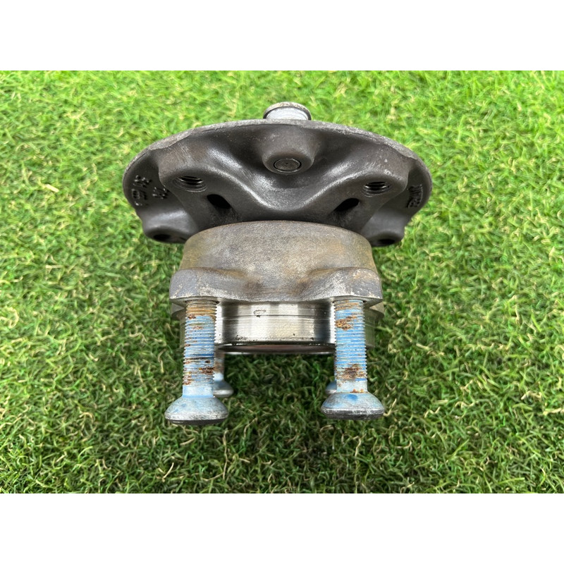 Ступица (подвеска) PORSCHE CAYENNE 958 2012 4.8 95834190100