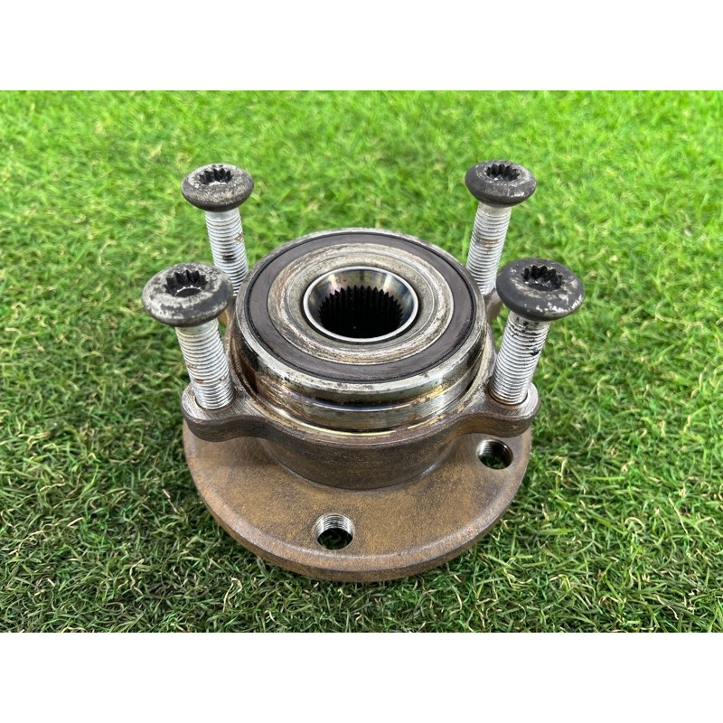 Ступица (подвеска) Volkswagen Passat B7 2016 1.8 5K0498621