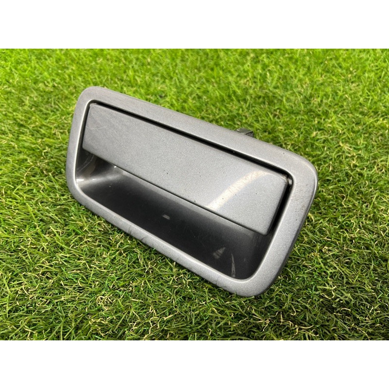 Ручка багажника (кузов і елементи) Volkswagen Amarok 2H 2012 2.0 tdi 2H5829505CGRU