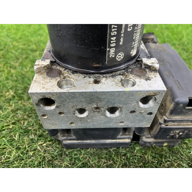 Блок abs (тормозная система) Volkswagen Amarok 2H 2012 2.0 tdi 2H0614517C