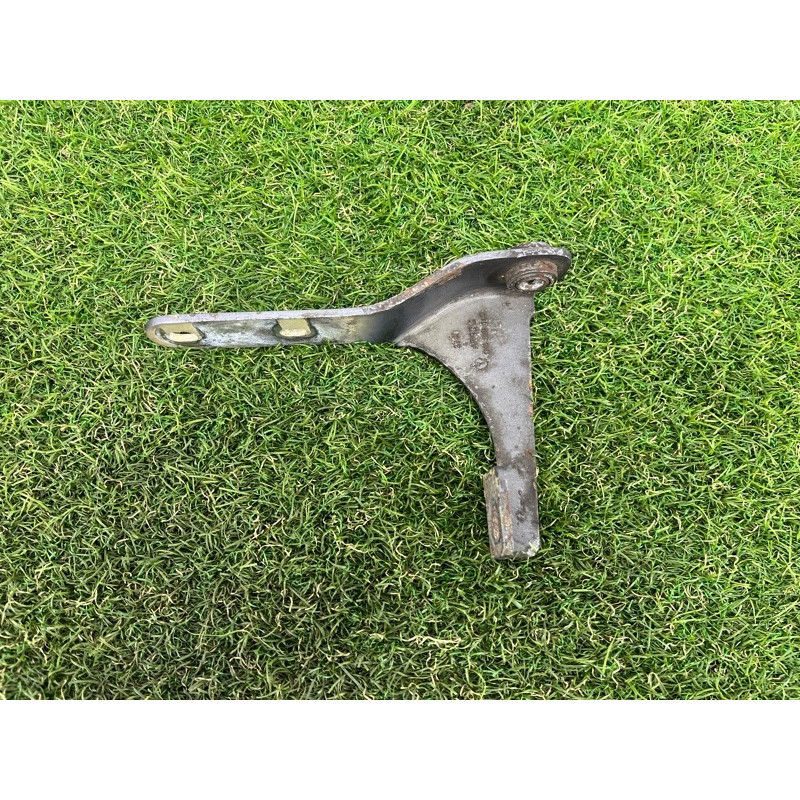 Петля багажника (кузов і елементи) Volkswagen Amarok 2H 2012 2.0 tdi 2H5829642C