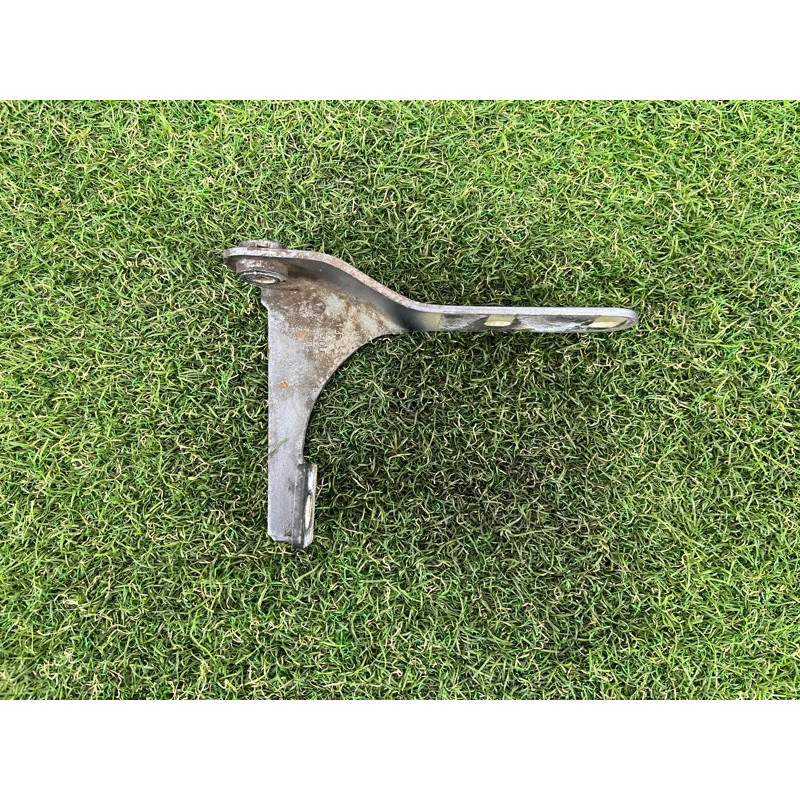 Петля багажника (кузов і елементи) Volkswagen Amarok 2H 2012 2.0 tdi 2H5829641C