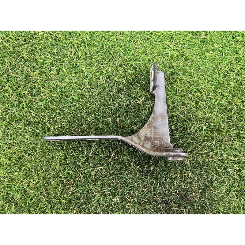 Петля багажника (кузов і елементи) Volkswagen Amarok 2H 2012 2.0 tdi 2H5829641C