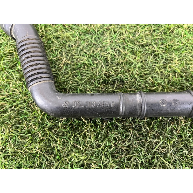 Трубка вентиляции картерных газов (двигатель и элементы) Volkswagen Amarok 2H 2012 2.0 tdi 03L103493H