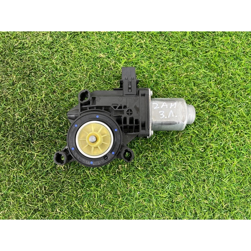 Мотор стеклоподъемника (электрика) Volkswagen Amarok 2H 2012 2.0 tdi 6R0959811D