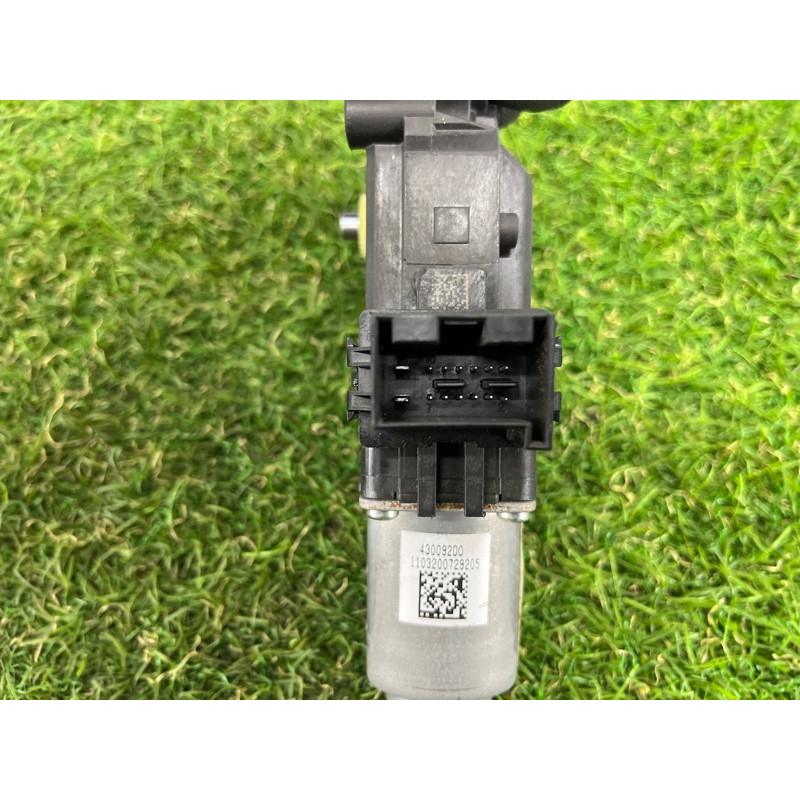 Мотор стеклоподъемника (электрика) Volkswagen Amarok 2H 2012 2.0 tdi 6R0959811D