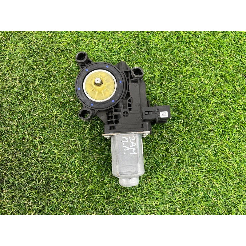 Мотор стеклоподъемника (электрика) Volkswagen Amarok 2H 2012 2.0 tdi 6R0959801P