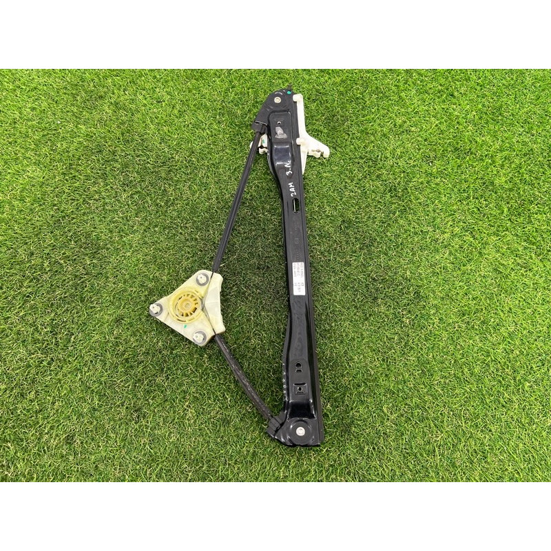 Механизм стеклоподъемника (кузов и элементы) Volkswagen Amarok 2H 2012 2.0 tdi 2H7839401C