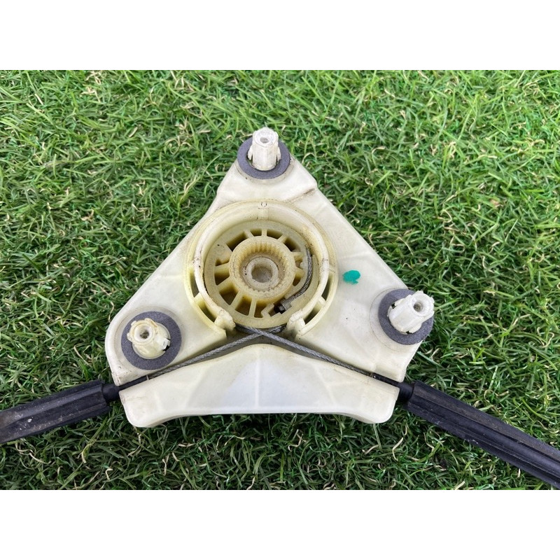 Механизм стеклоподъемника (кузов и элементы) Volkswagen Amarok 2H 2012 2.0 tdi 2H7839402C