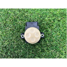 Кнопка регулировки сиденья