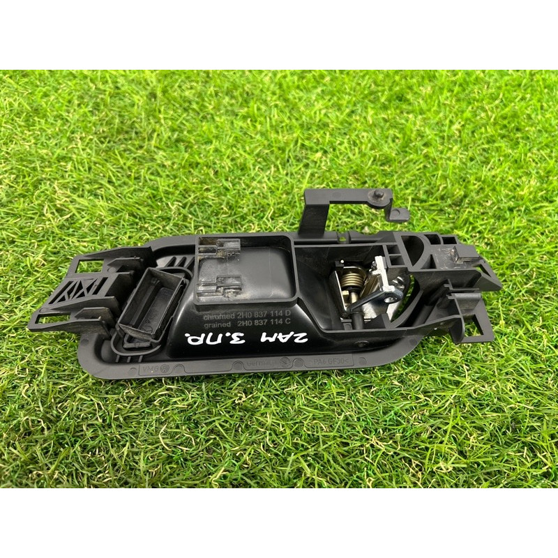 Ручка двери внутренняя (салон) Volkswagen Amarok 2H 2012 2.0 tdi 2H0837114DUBN