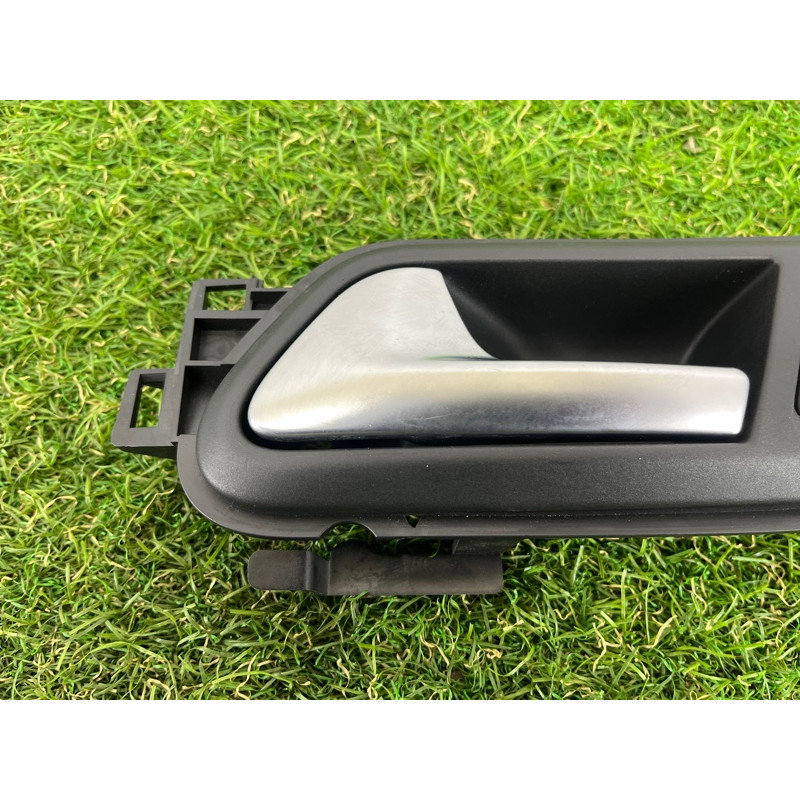 Ручка двери внутренняя (салон) Volkswagen Amarok 2H 2012 2.0 tdi 2H0837113DUBN