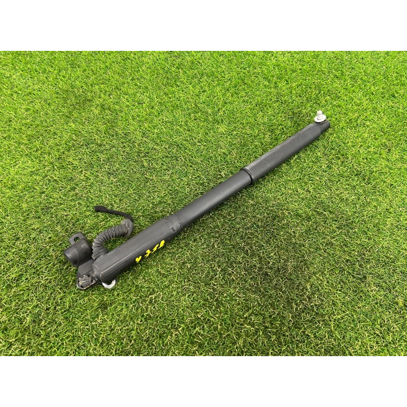 Привод двери багажника (электрика) BMW X5 E70 2008 4.8 N62/TU 51247332696