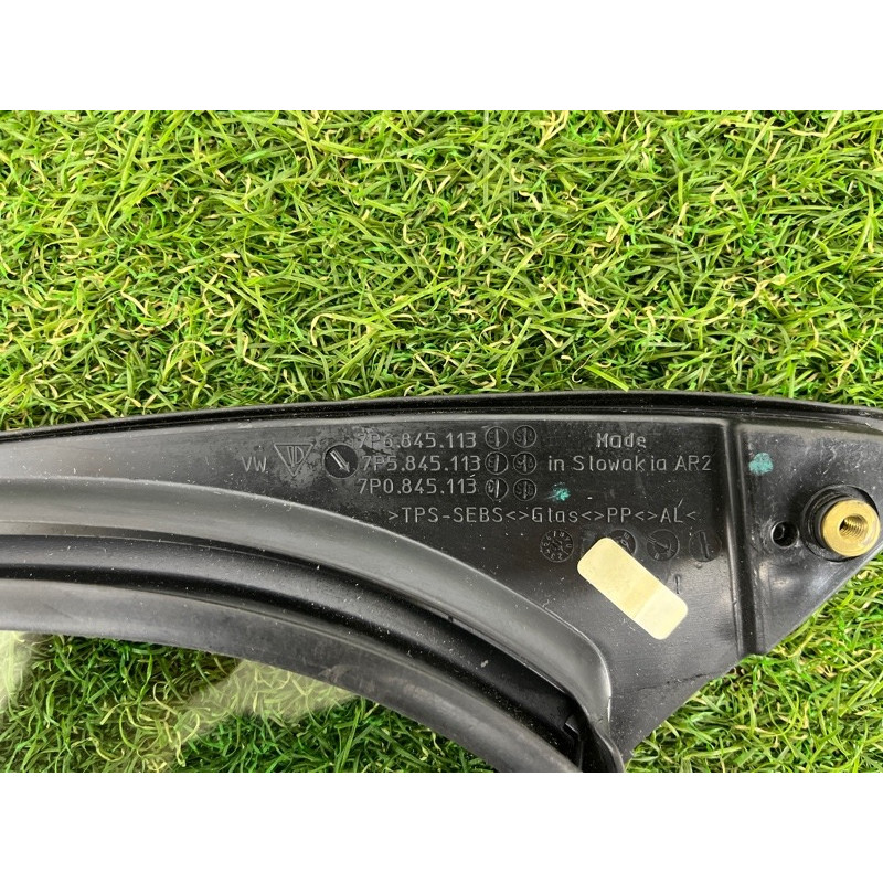 Форточка двери (кузов и элементы) Volkswagen Touareg NF 2012 3.6 7P0845113D
