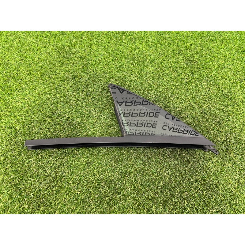 Форточка двери (кузов и элементы) Volkswagen Touareg NF 2011 3.6 7P0845113D