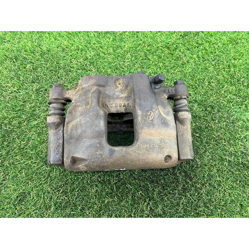 Суппорт тормозной (тормозная система) Volkswagen Amarok 2H 2012 2.0 tdi 2H0615123A