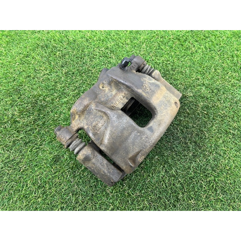 Суппорт тормозной (тормозная система) Volkswagen Amarok 2H 2012 2.0 tdi 2H0615123A