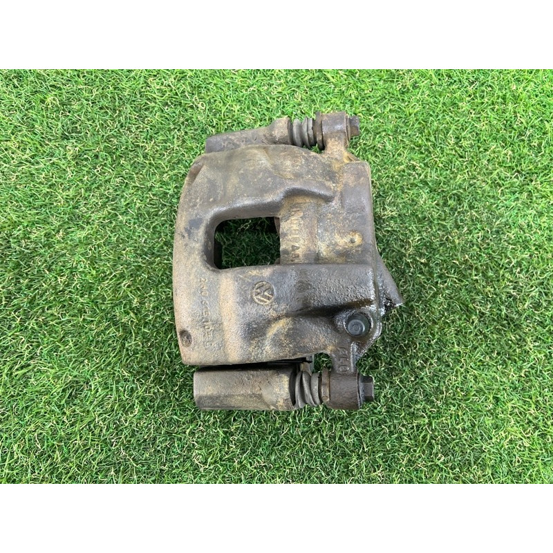 Суппорт тормозной (тормозная система) Volkswagen Amarok 2H 2012 2.0 tdi 2H0615123A