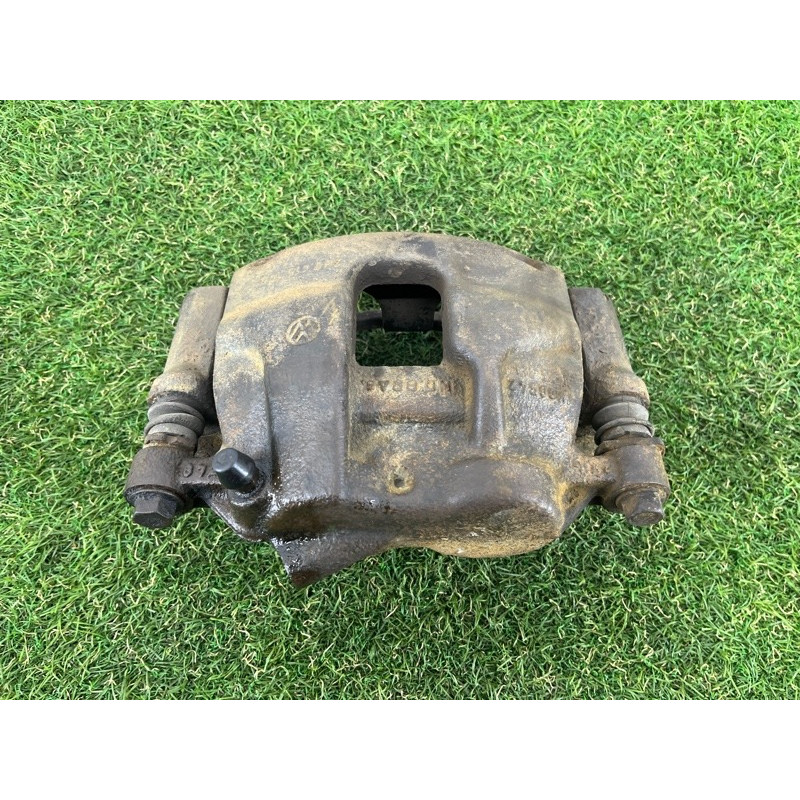 Суппорт тормозной (тормозная система) Volkswagen Amarok 2H 2012 2.0 tdi 2H0615123A