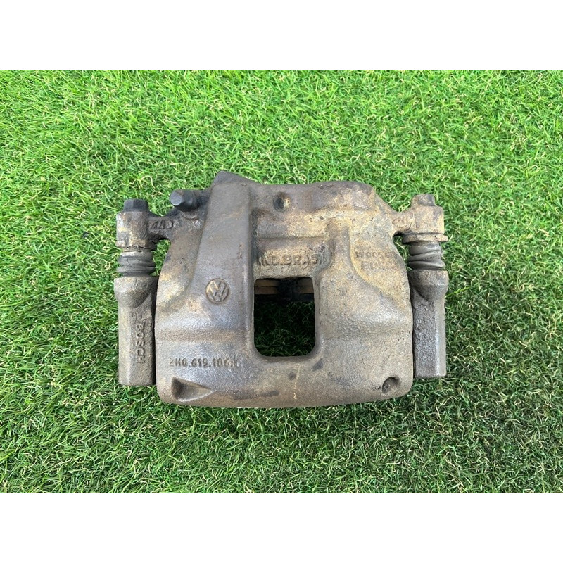 Суппорт тормозной (тормозная система) Volkswagen Amarok 2H 2012 2.0 tdi 2H0615124A