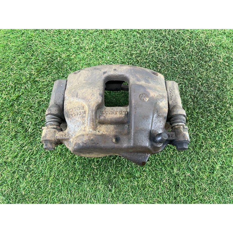 Суппорт тормозной (тормозная система) Volkswagen Amarok 2H 2012 2.0 tdi 2H0615124A