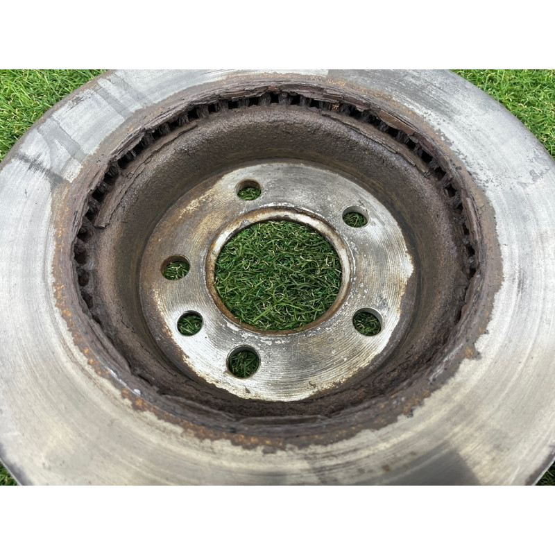 Тормозной диск (тормозная система) Volkswagen Amarok 2H 2012 2.0 tdi 2H0615301A