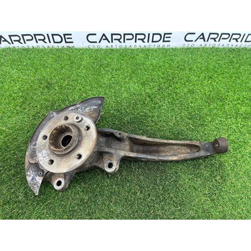 Поворотный кулак (подвеска) Volkswagen Amarok 2H 2012 2.0 tdi 2H0407258D