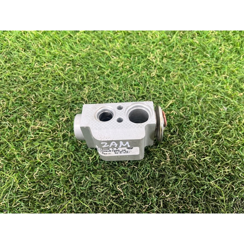 Клапан испарителя кондиционера (отопление и кондиционирование) Volkswagen Amarok 2H 2012 2.0 tdi 7L0820679D