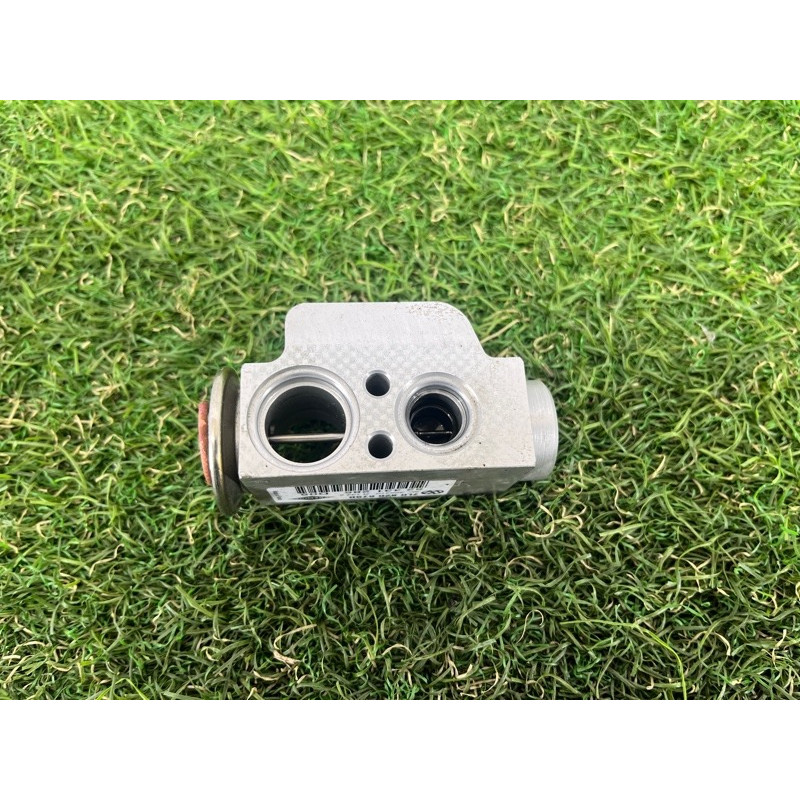 Клапан испарителя кондиционера (отопление и кондиционирование) Volkswagen Amarok 2H 2012 2.0 tdi 7L0820679D