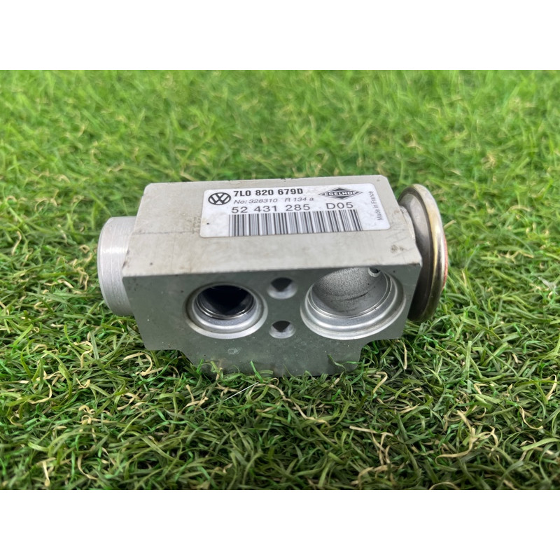 Клапан испарителя кондиционера (отопление и кондиционирование) Volkswagen Amarok 2H 2012 2.0 tdi 7L0820679D