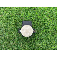 Кнопка регулировки сиденья