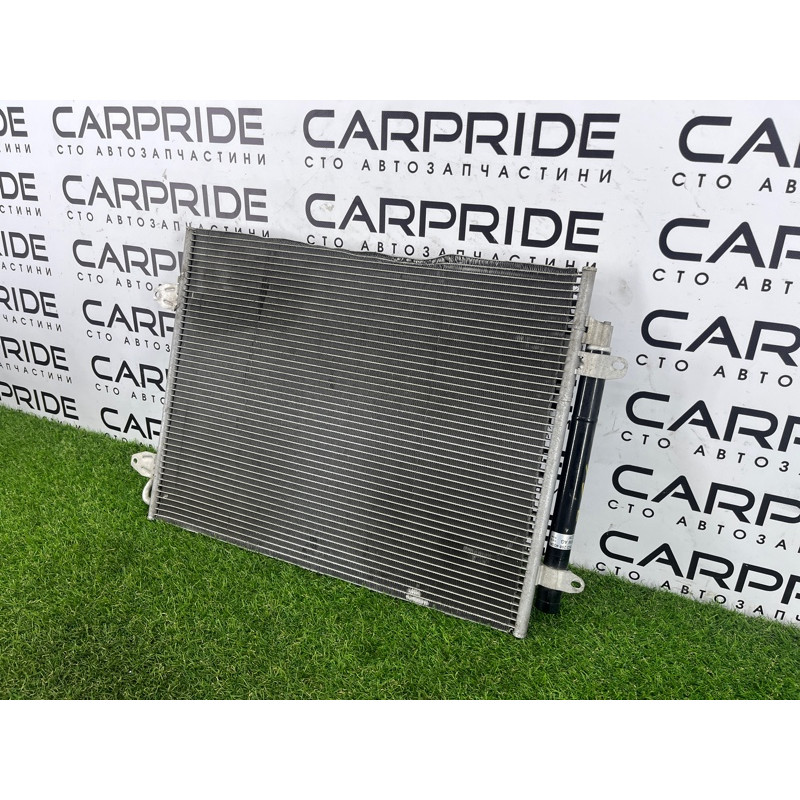 Радиатор кондиционера (отопление и кондиционирование) Volkswagen Passat B7 2016 1.8 561820411C