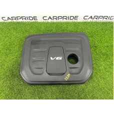 Декоративная крышка двигателя