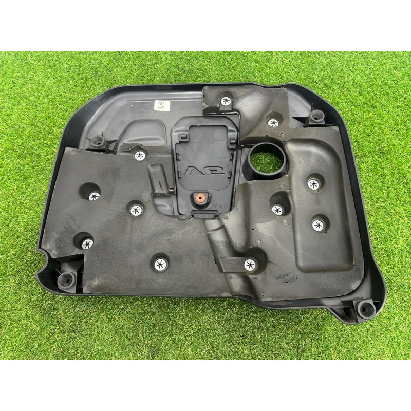 Декоративная крышка двигателя (двигатель и элементы) Jeep Grand Cherokee WK2 2017 3.6 5281383AE