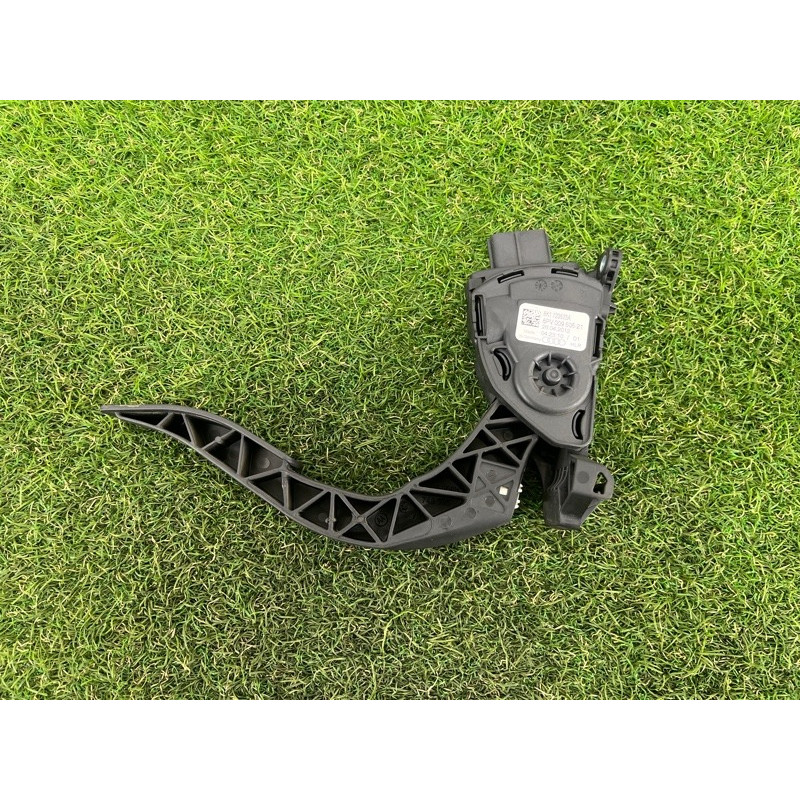 Педаль газа (электрика двигателя) AUDI A7 4G 2013 3.0 CGXB 8K1723523A