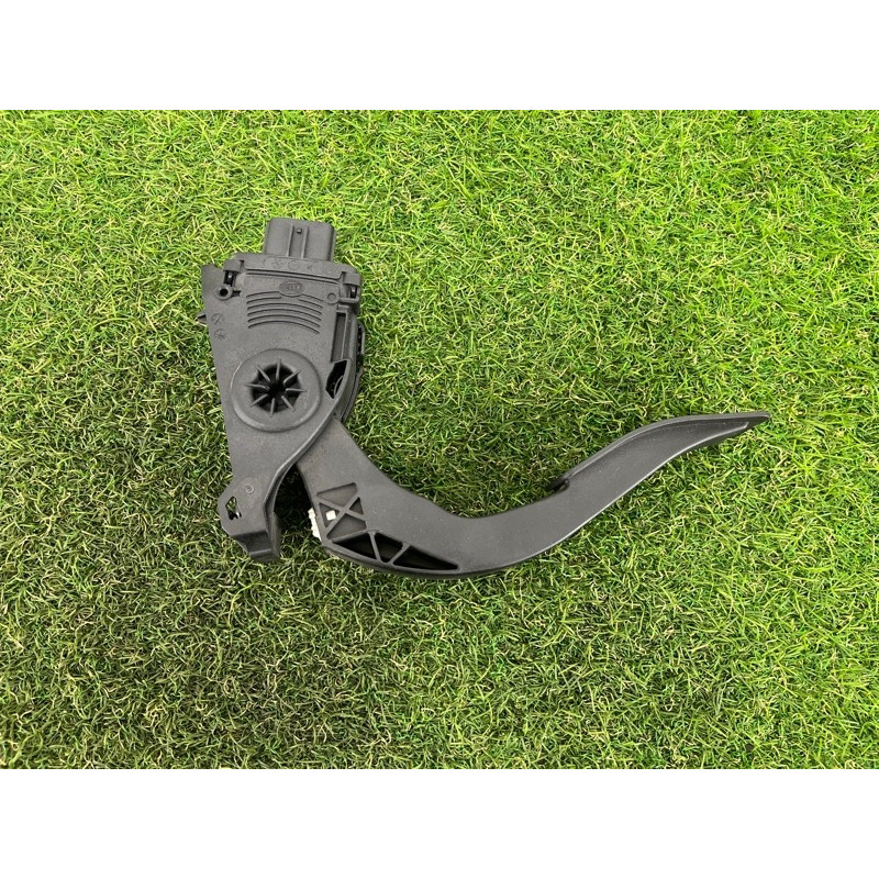 Педаль газа (электрика двигателя) AUDI A7 4G 2013 3.0 CGXB 8K1723523A