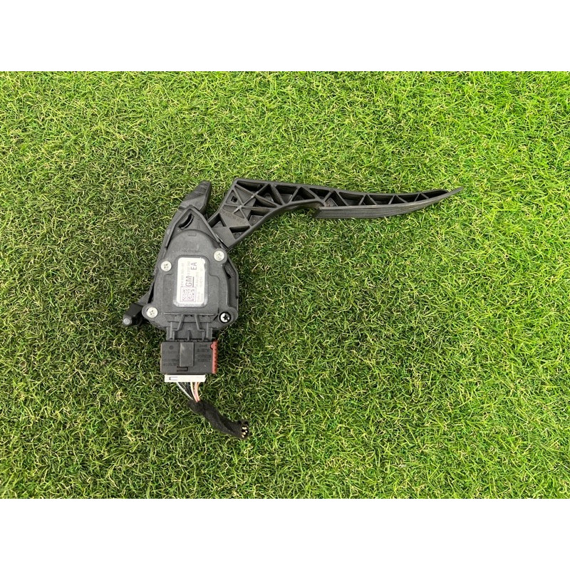 Педаль газа (электрика двигателя) CHEVROLET Cruze J300 2011 1.4 13252702