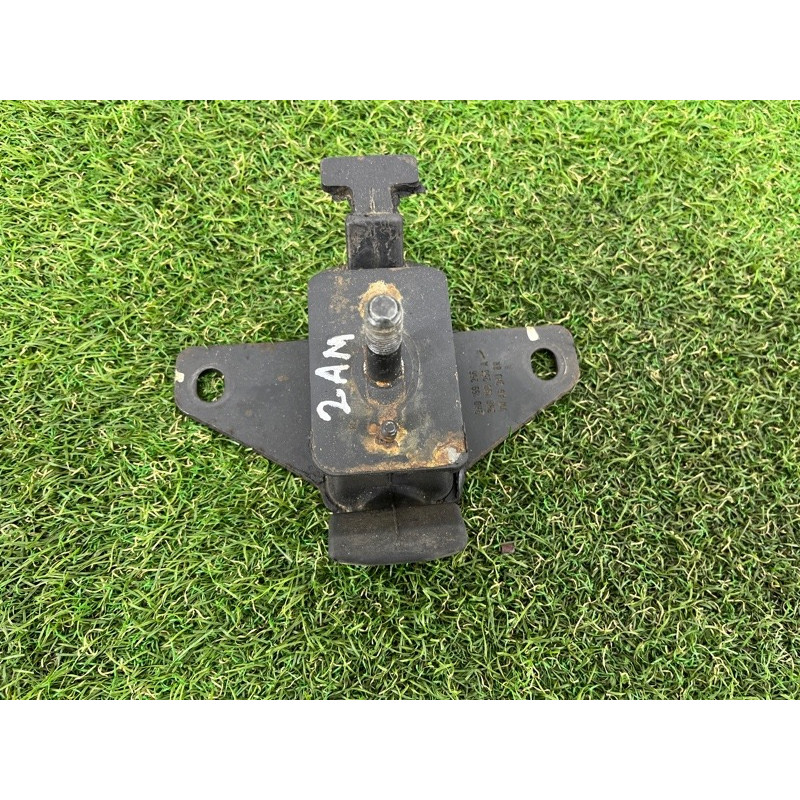 Подушка двигателя (двигатель и элементы) Volkswagen Amarok 2H 2012 2.0 tdi 2H0199256A