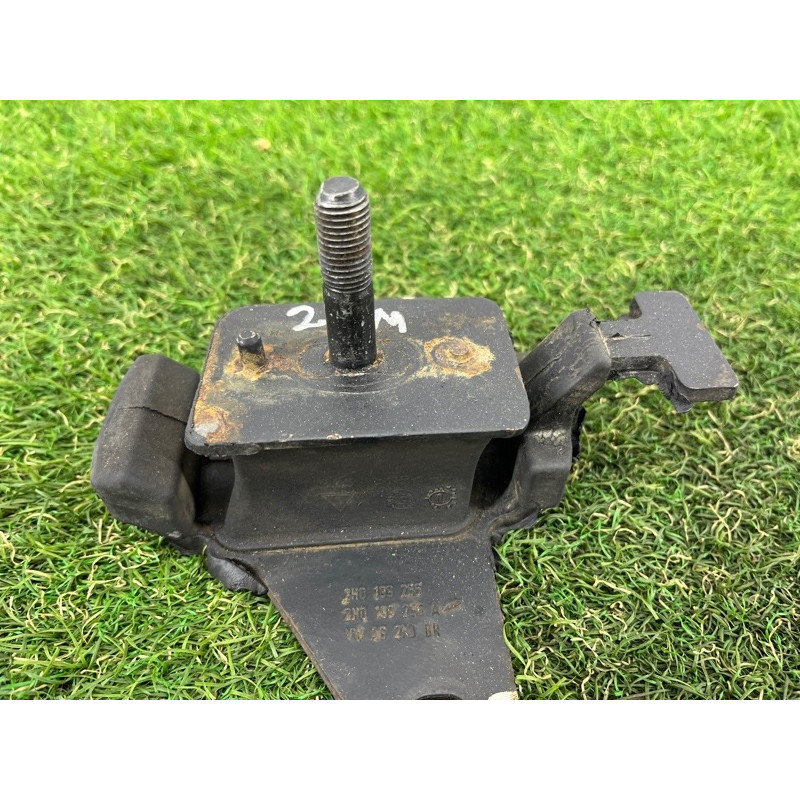 Подушка двигателя (двигатель и элементы) Volkswagen Amarok 2H 2012 2.0 tdi 2H0199256A