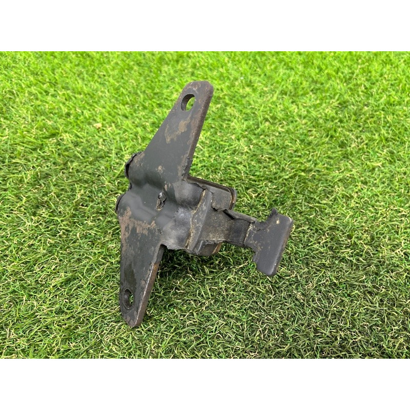 Подушка двигателя (двигатель и элементы) Volkswagen Amarok 2H 2012 2.0 tdi 2H0199256A