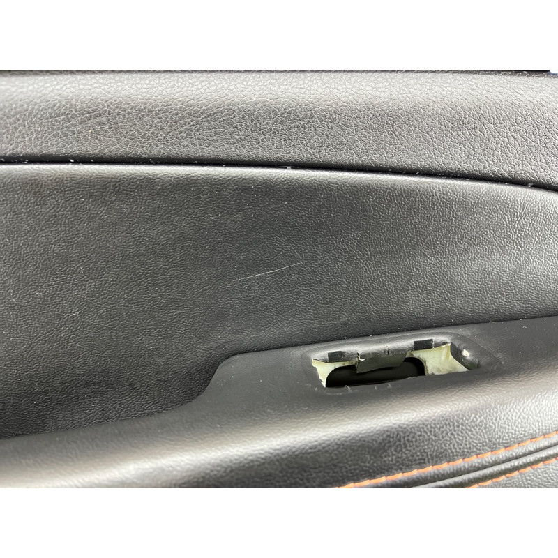 Дверная карта (салон) Jeep Grand Cherokee WK2 2016 3.6 5YU211X9AA