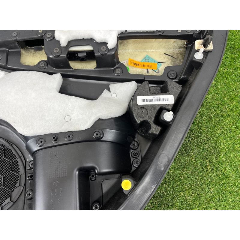 Дверная карта (салон) Jeep Grand Cherokee WK2 2016 3.6 5YU211X9AA