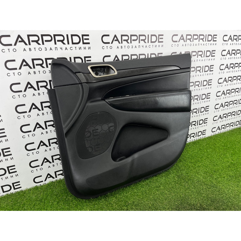 Дверная карта (салон) Jeep Grand Cherokee WK2 2017 3.6 5LL661X9AF