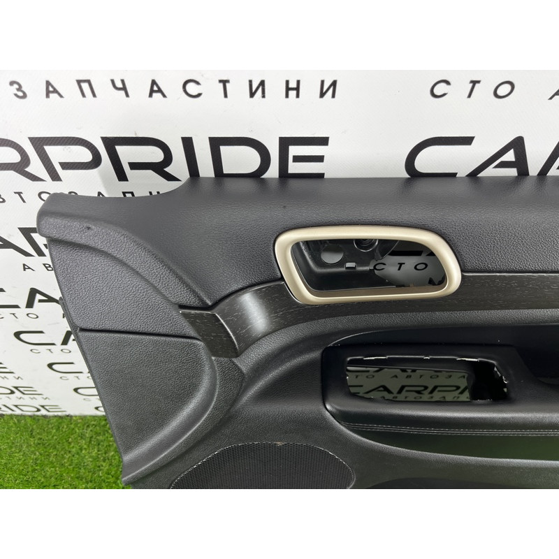 Дверная карта (салон) Jeep Grand Cherokee WK2 2017 3.6 5LL661X9AF