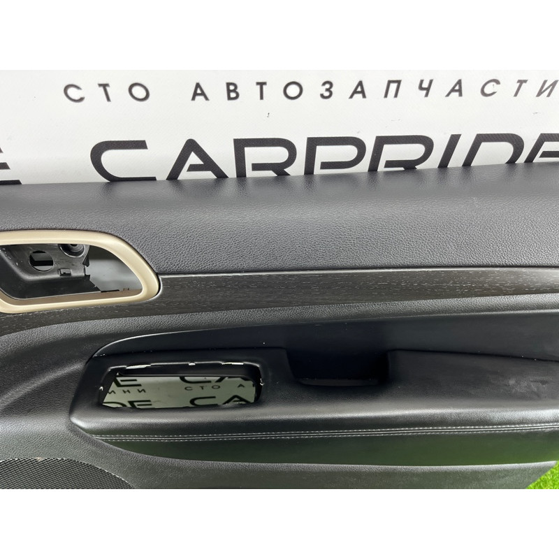 Дверная карта (салон) Jeep Grand Cherokee WK2 2017 3.6 5LL661X9AF