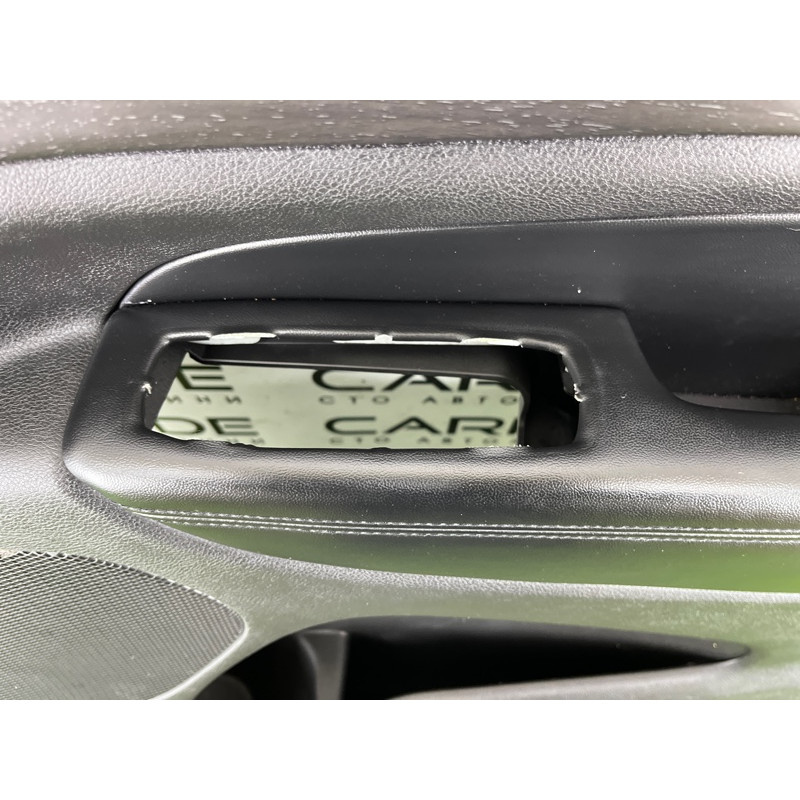 Дверная карта (салон) Jeep Grand Cherokee WK2 2017 3.6 5LL661X9AF