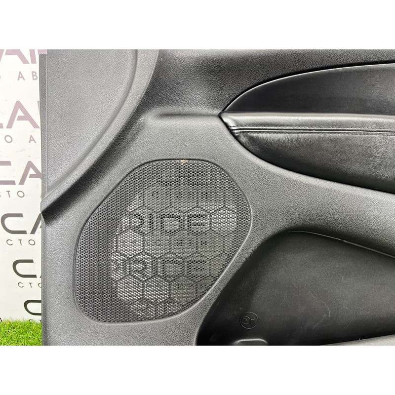 Дверная карта (салон) Jeep Grand Cherokee WK2 2017 3.6 5LL661X9AF