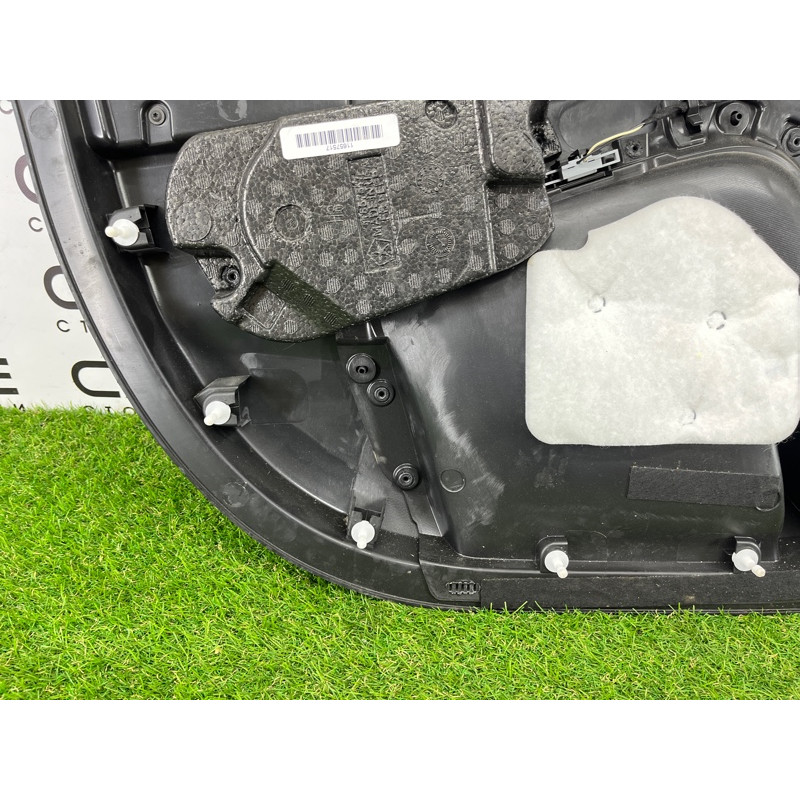 Дверная карта (салон) Jeep Grand Cherokee WK2 2017 3.6 5LL661X9AF