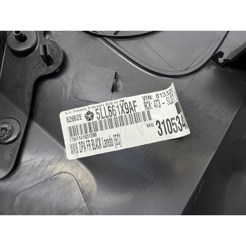 Дверная карта (салон) Jeep Grand Cherokee WK2 2017 3.6 5LL661X9AF