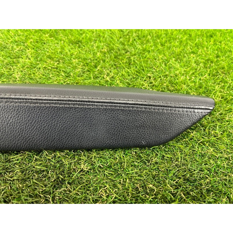 Обшивка ручки подлокотника (салон) PORSCHE CAYENNE 958 2013 3.6 9585551730021U